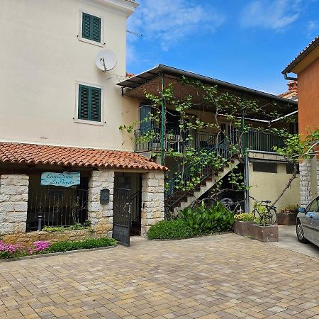 רוביני Apartments La Pergola מראה חיצוני תמונה