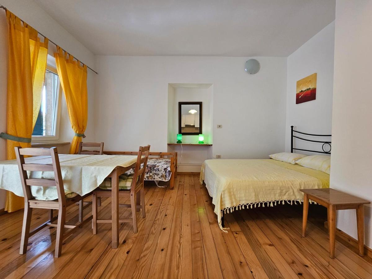 רוביני Apartments La Pergola מראה חיצוני תמונה
