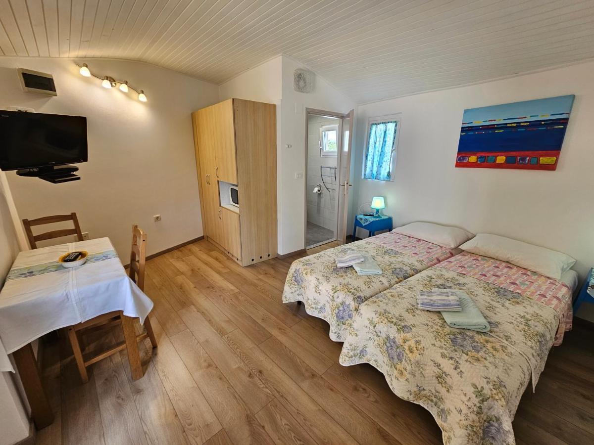 רוביני Apartments La Pergola מראה חיצוני תמונה