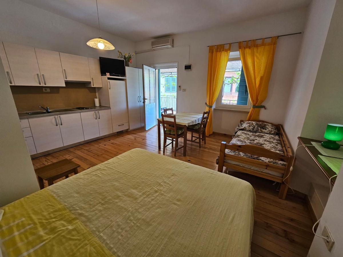 רוביני Apartments La Pergola מראה חיצוני תמונה
