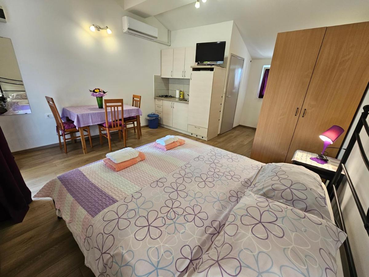 רוביני Apartments La Pergola מראה חיצוני תמונה