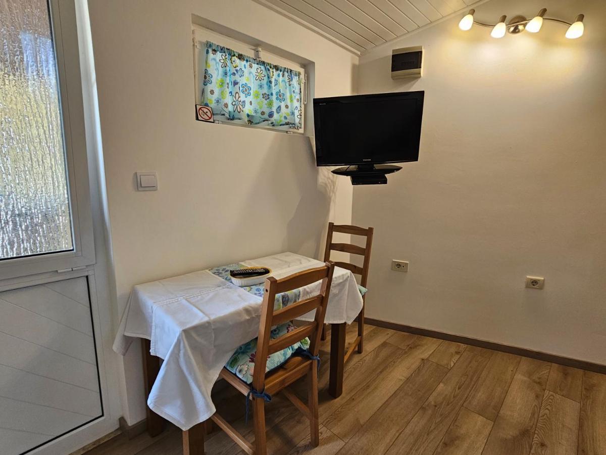 רוביני Apartments La Pergola מראה חיצוני תמונה