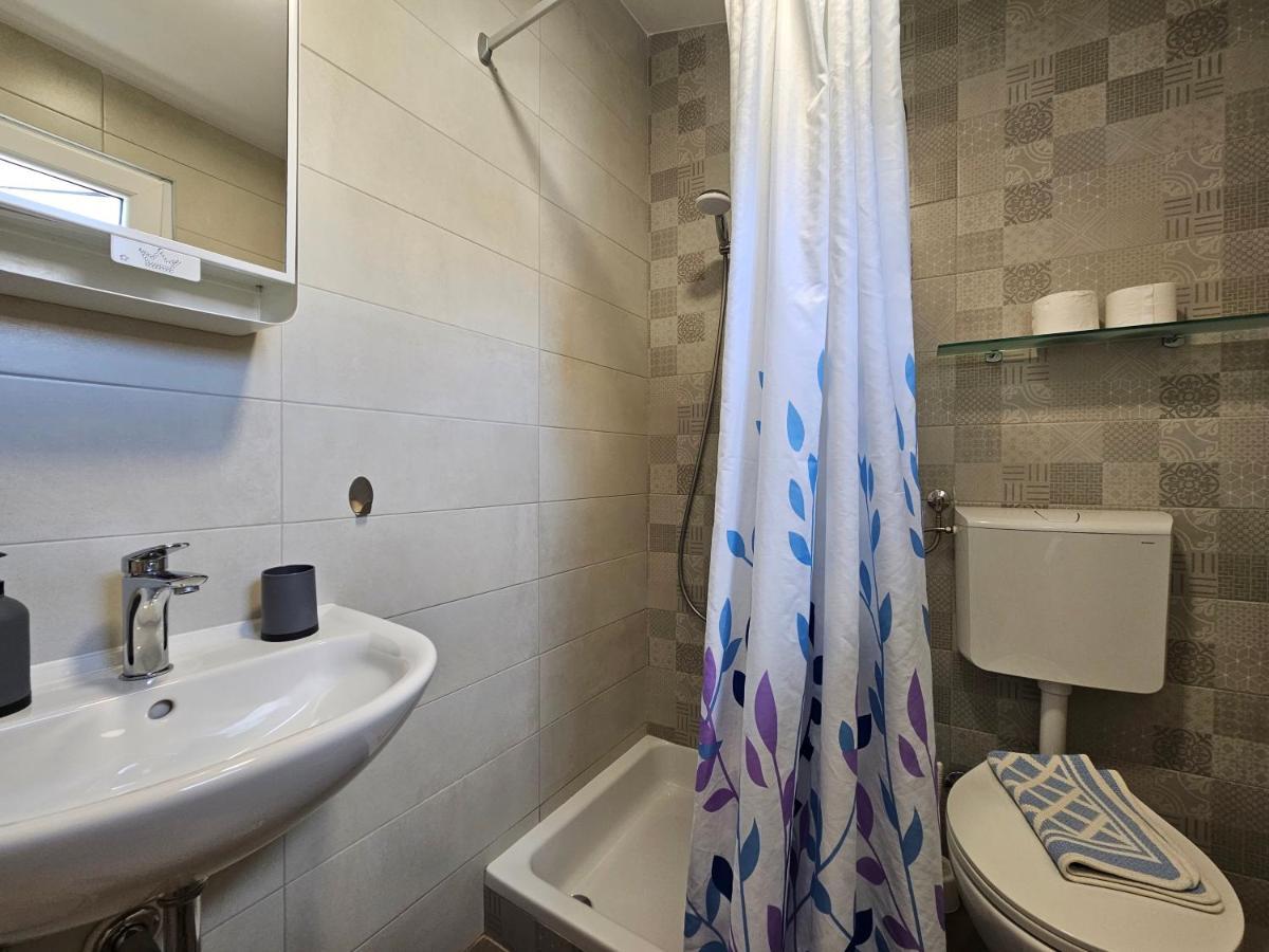 רוביני Apartments La Pergola מראה חיצוני תמונה