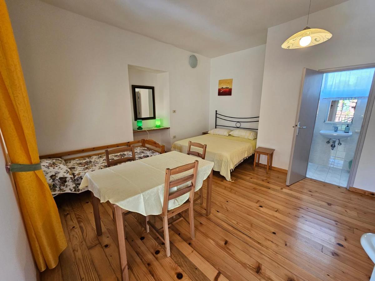 רוביני Apartments La Pergola מראה חיצוני תמונה