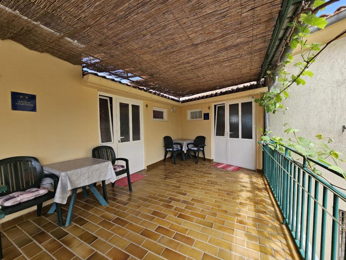 רוביני Apartments La Pergola מראה חיצוני תמונה