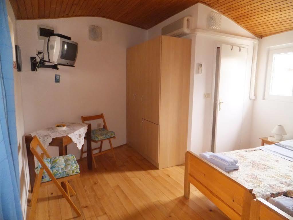 רוביני Apartments La Pergola מראה חיצוני תמונה